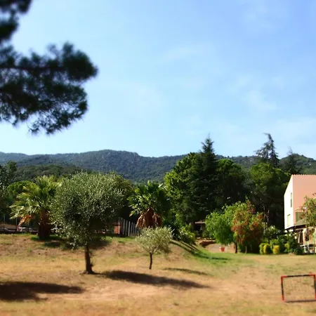 Mas Elancia 3*